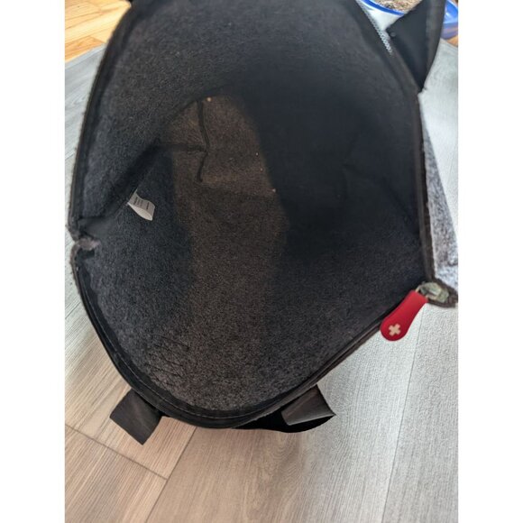 Appenzeller Switzerland Gray Felt Tote Bag  Dual Handles Zipper Closure - Picture 5 of 9